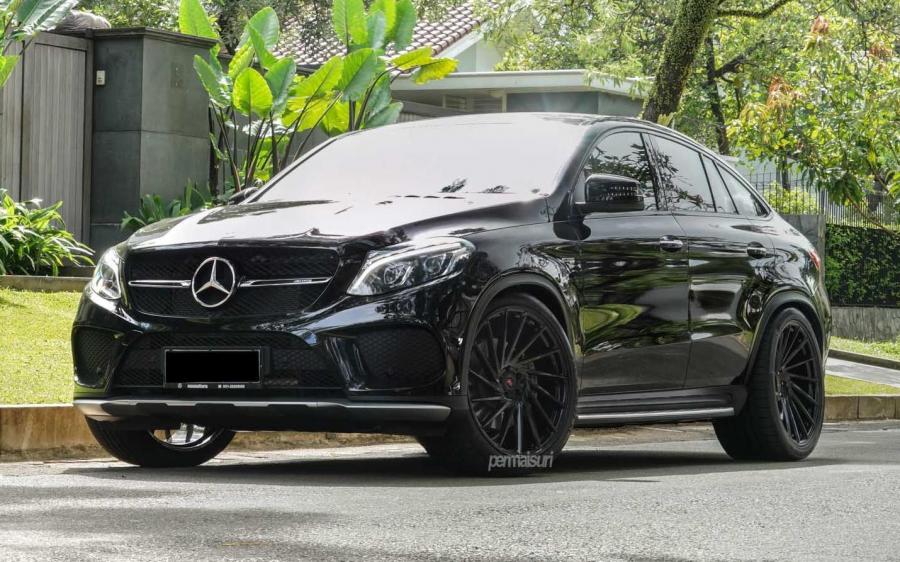 Mercedes-AMG GLE43 Coupe by Permaisuri on Vossen Wheels (VPS-305T) '2018